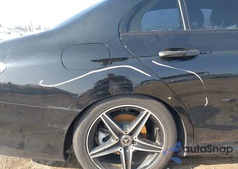 2018 Mercedes-Benz E 300 from USA, damaged, VIN WDDZF4JB8JA358087